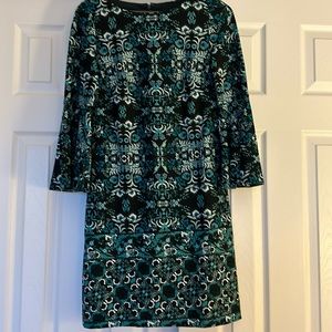 Vince Camuto woman’s dress